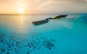 Summer Island Maldives Resort 4*